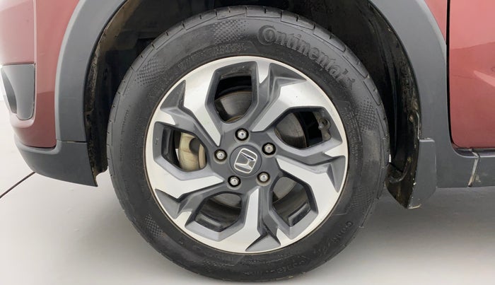2016 Honda BR-V 1.5L I-VTEC V, Petrol, Manual, 1,13,852 km, Left Front Wheel