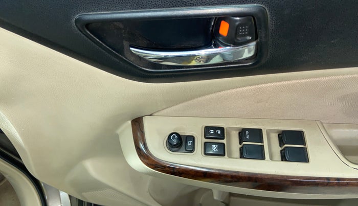 2018 Maruti Dzire ZXI PLUS, Petrol, Manual, 77,751 km, Driver Side Door Panels Control