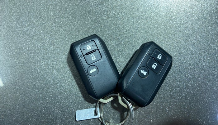 2018 Maruti Dzire ZXI PLUS, Petrol, Manual, 77,751 km, Key Close Up