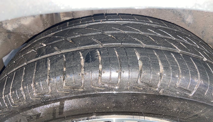 2018 Maruti Dzire ZXI PLUS, Petrol, Manual, 77,751 km, Right Rear Tyre Tread