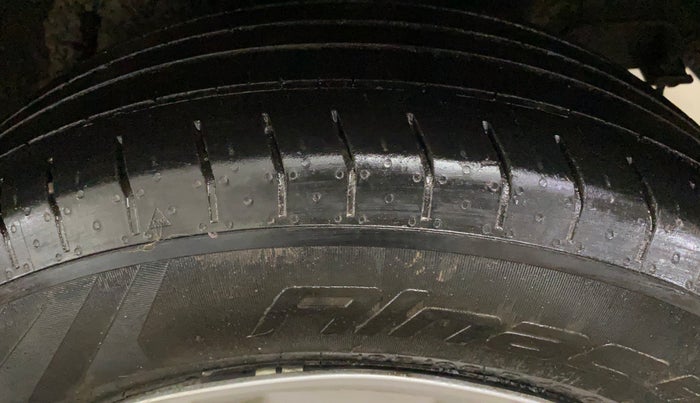 2022 Hyundai VENUE SX 1.2 PETROL, Petrol, Manual, 76,016 km, Left Rear Tyre Tread