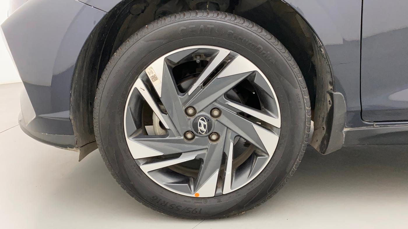 2022 Hyundai NEW I20 ASTA (O) 1.2 AT, Petrol, Automatic, 13,604 km, Left Front Wheel