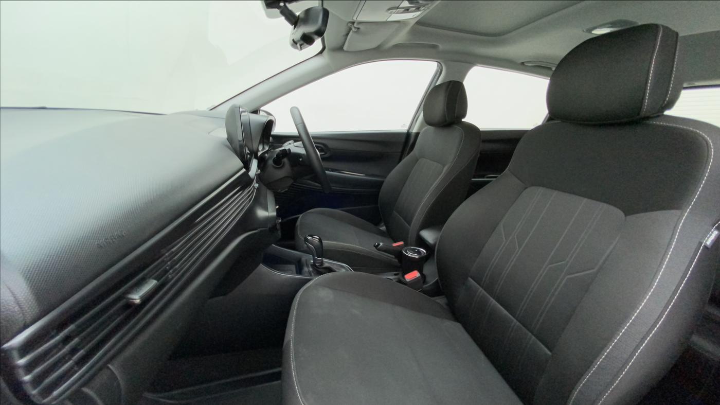 2022 Hyundai NEW I20 ASTA (O) 1.2 AT, Petrol, Automatic, 13,604 km, Right Side Front Door Cabin