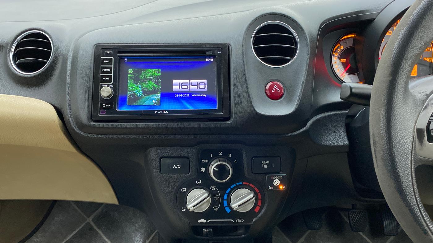 2014 Honda Brio 1.2 S MT I VTEC, CNG, Manual, 74,018 km, Air Conditioner
