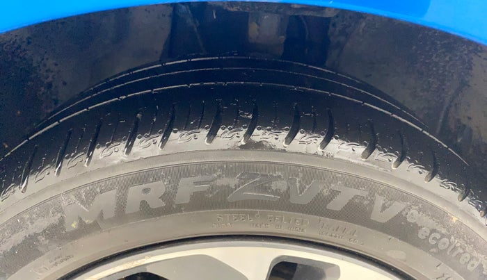 2021 Tata ALTROZ XZ PETROL, Petrol, Manual, 66,427 km, Right Front Tyre Tread