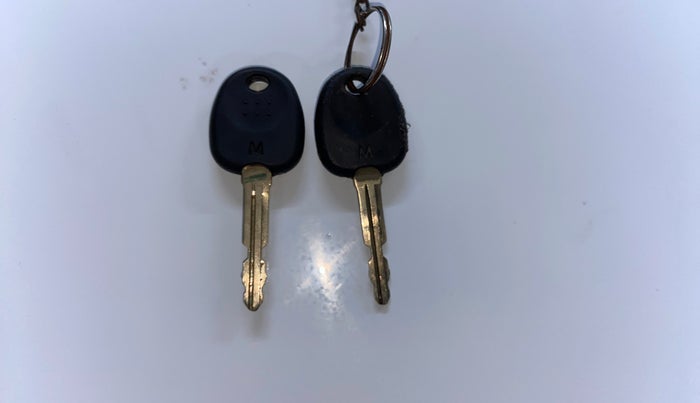 2014 Hyundai i10 MAGNA 1.1, CNG, Manual, 1,05,896 km, Key Close Up