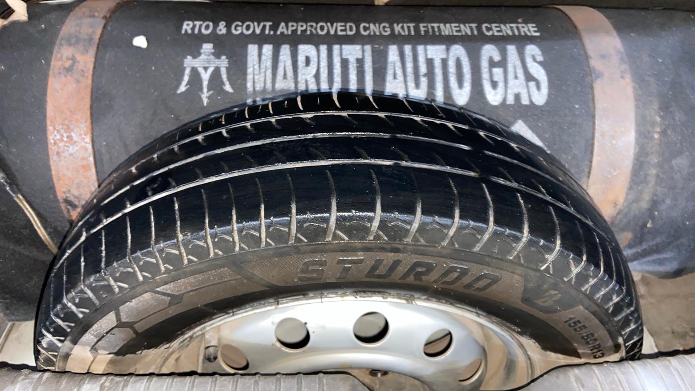 2014 Hyundai i10 MAGNA 1.1, CNG, Manual, 1,05,907 km, Spare Tyre