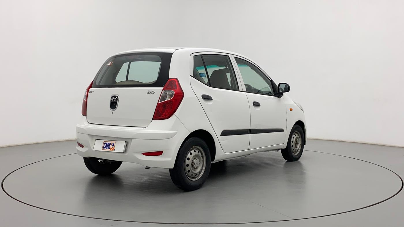 2014 Hyundai i10 MAGNA 1.1, Petrol, Manual, 31,928 km, Right Back Diagonal