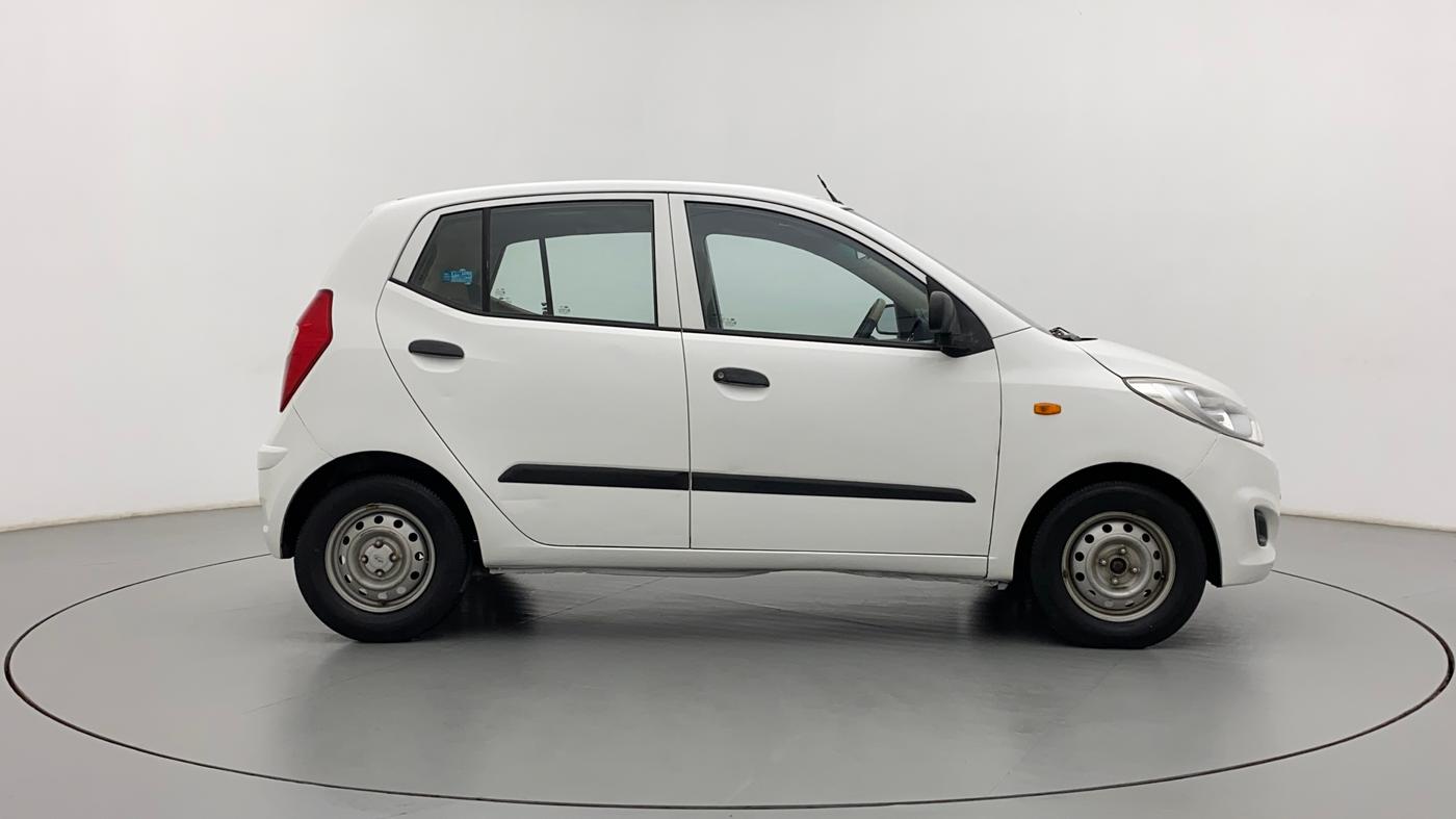 2014 Hyundai i10 MAGNA 1.1, Petrol, Manual, 31,928 km, Right Side View