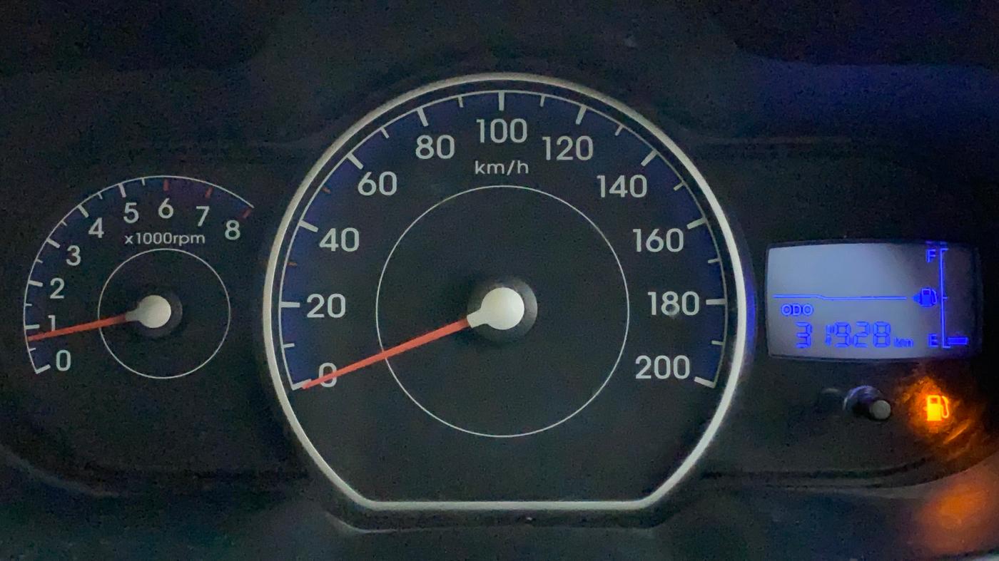 2014 Hyundai i10 MAGNA 1.1, Petrol, Manual, 31,928 km, Odometer Image