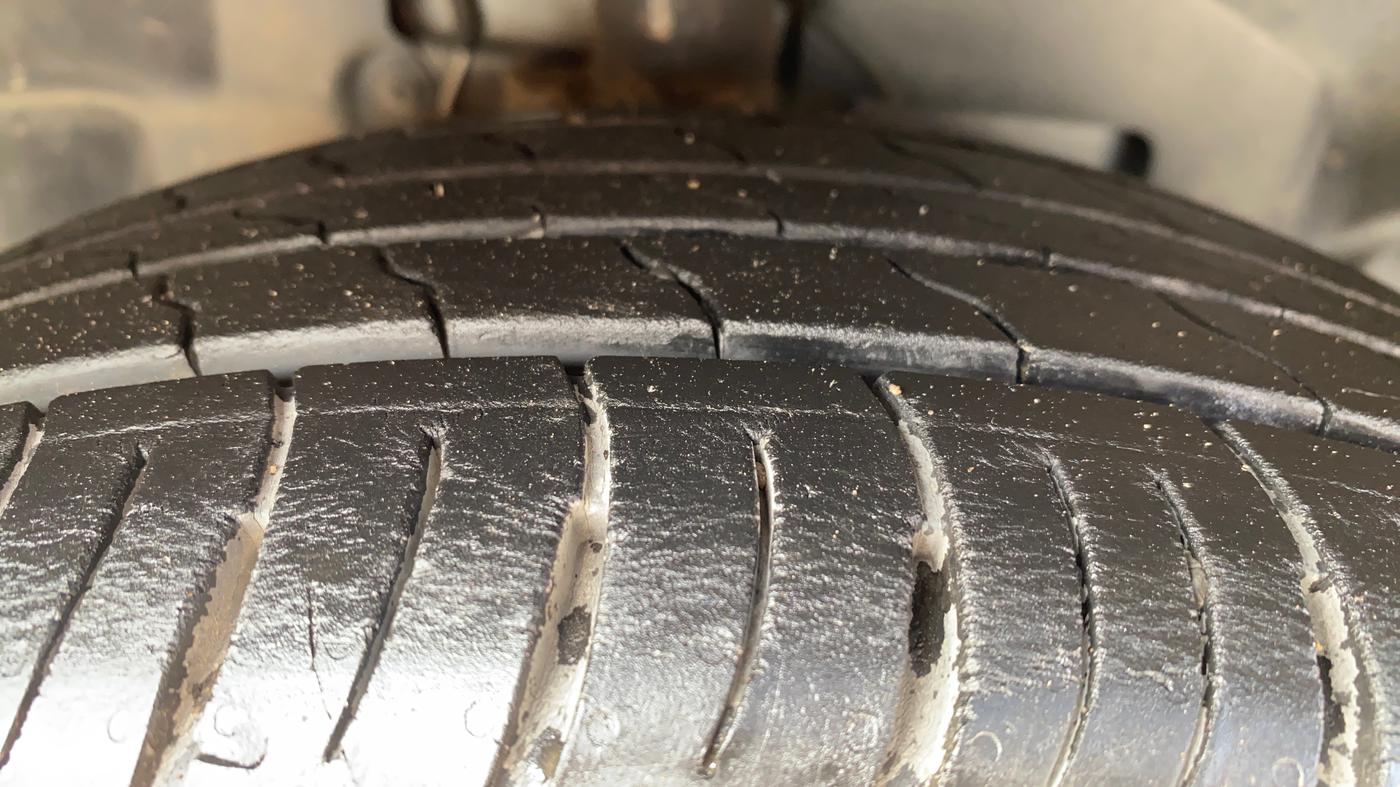 2019 Ford Ecosport TREND + 1.5L PETROL AT, Petrol, Automatic, 64,389 km, Right Front Tyre Tread