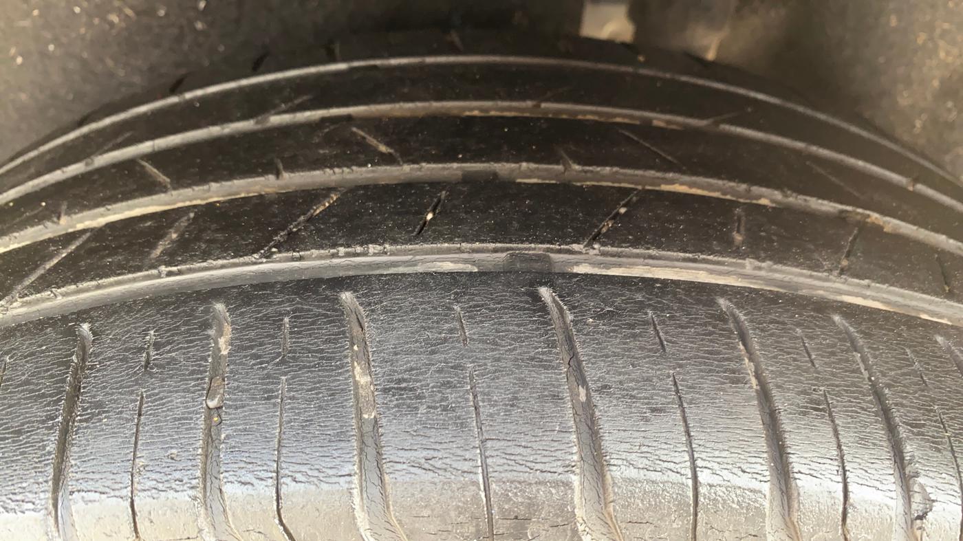 2019 Ford Ecosport TREND + 1.5L PETROL AT, Petrol, Automatic, 64,389 km, Left Rear Tyre Tread