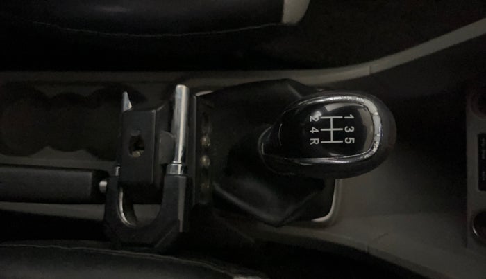 2016 Tata Tiago XZ PETROL, Petrol, Manual, 73,420 km, Gear Lever