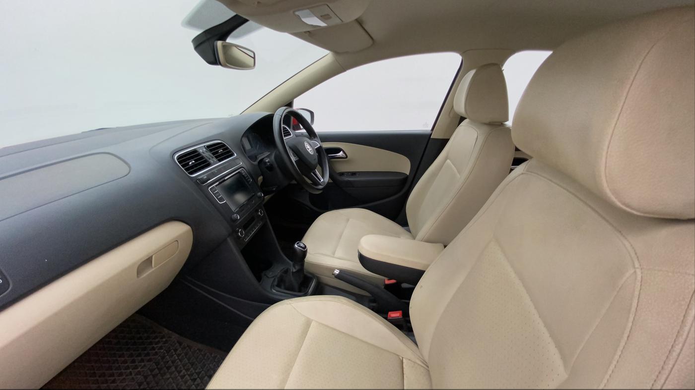 2017 Skoda Rapid STYLE 1.5 TDI, Diesel, Manual, 85,237 km, Right Side Front Door Cabin