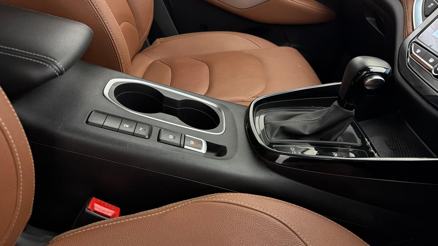 2021 MG HECTOR PLUS SMART 1.5 PETROL TURBO DCT 6-STR, Petrol, Automatic, 82,410 km, Gear Lever