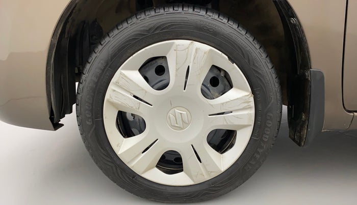 2016 Maruti Wagon R 1.0 VXI AMT, CNG, Automatic, 52,476 km, Left Front Wheel