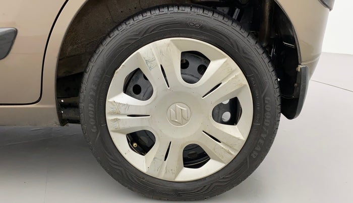 2016 Maruti Wagon R 1.0 VXI AMT, CNG, Automatic, 52,476 km, Left Rear Wheel