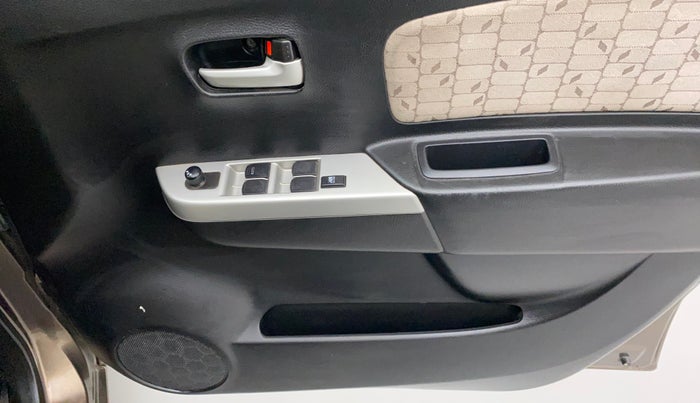 2016 Maruti Wagon R 1.0 VXI AMT, CNG, Automatic, 52,476 km, Driver Side Door Panels Control