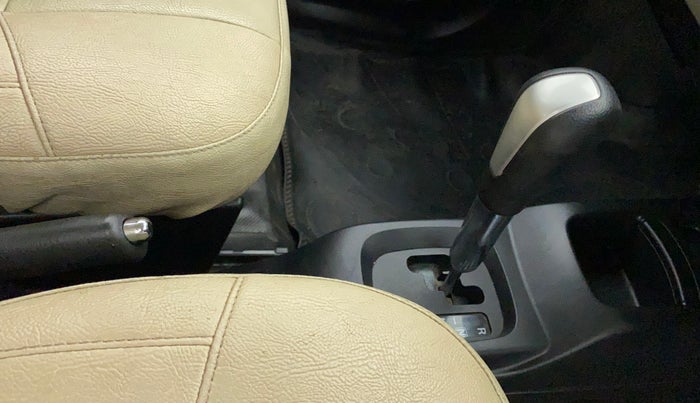 2016 Maruti Wagon R 1.0 VXI AMT, CNG, Automatic, 52,476 km, Gear Lever