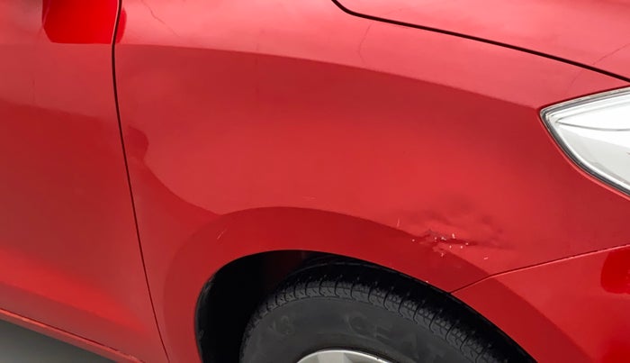 2018 Maruti Swift VXI, CNG, Manual, 91,586 km, Right fender - Slightly dented
