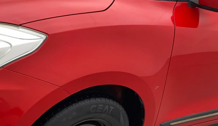 2018 Maruti Swift VXI, CNG, Manual, 91,586 km, Left fender - Minor scratches