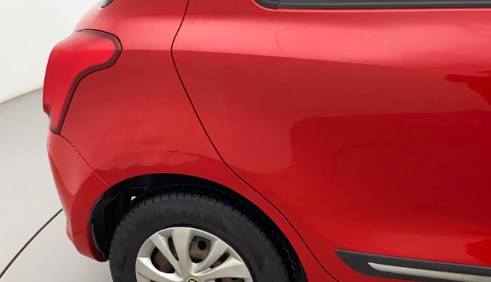 2018 Maruti Swift VXI, CNG, Manual, 91,586 km, Right quarter panel - Minor scratches