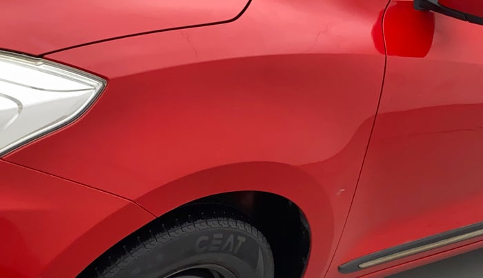 2018 Maruti Swift VXI, CNG, Manual, 91,586 km, Left fender - Slight discoloration