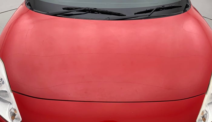 2018 Maruti Swift VXI, CNG, Manual, 91,586 km, Bonnet (hood) - Paint has minor damage