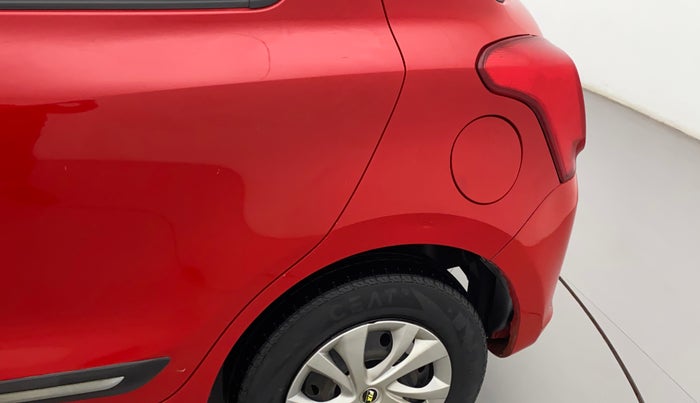2018 Maruti Swift VXI, CNG, Manual, 91,586 km, Left quarter panel - Slightly dented