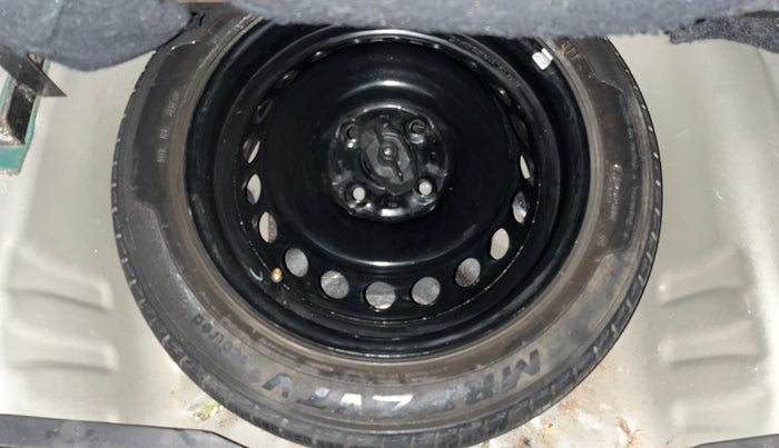 2021 Maruti Baleno DELTA PETROL 1.2, CNG, Manual, 51,393 km, Spare Tyre