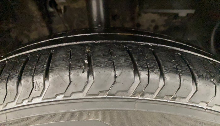 2021 Tata PUNCH ADVENTURE MT, Petrol, Manual, 45,780 km, Right Front Tyre Tread