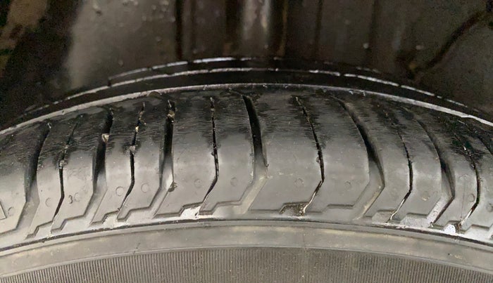 2021 Tata PUNCH ADVENTURE MT, Petrol, Manual, 45,780 km, Right Rear Tyre Tread