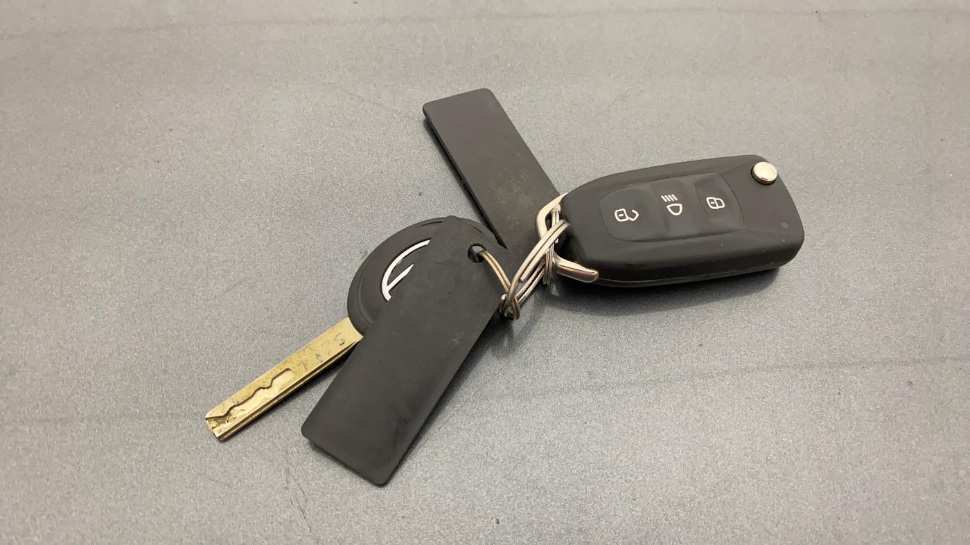 2021 Tata PUNCH ADVENTURE MT, Petrol, Manual, 45,780 km, Key Close Up