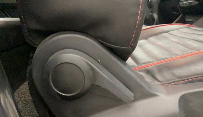 2021 Tata PUNCH ADVENTURE MT, Petrol, Manual, 45,780 km, Driver Side Adjustment Panel