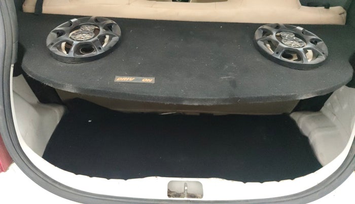 2014 Hyundai Eon ERA +, Petrol, Manual, 51,851 km, Boot Inside