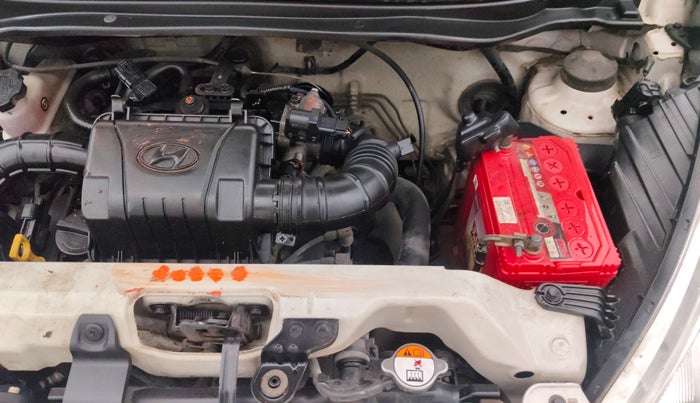 2014 Hyundai Eon ERA +, Petrol, Manual, 51,851 km, Engine View - Left