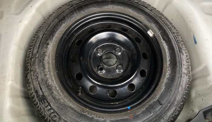 2018 Maruti Swift VXI, Petrol, Manual, 40,873 km, Spare Tyre