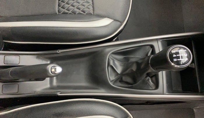 2020 Maruti Baleno ZETA PETROL 1.2, Petrol, Manual, 61,664 km, Gear Lever