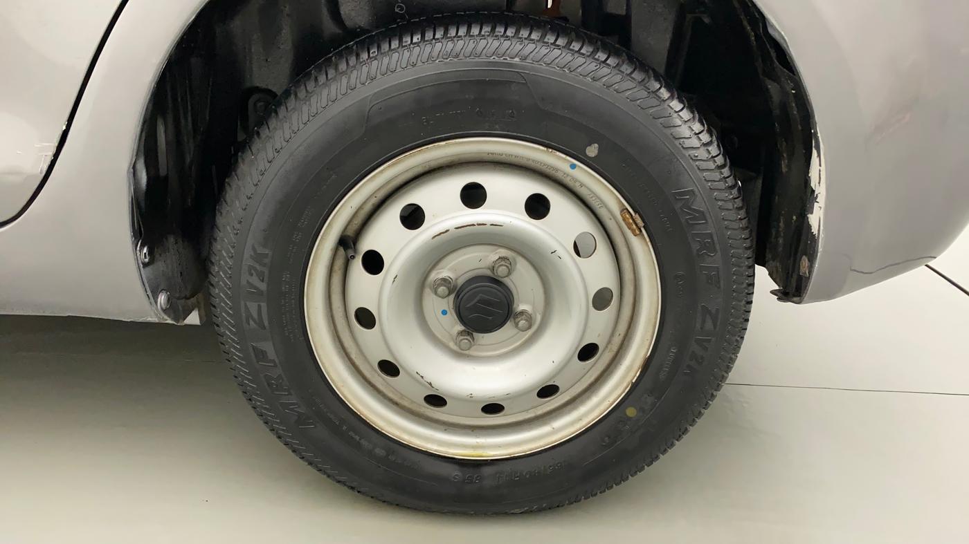 2013 Maruti Swift Dzire LXI, Petrol, Manual, 19,559 km, Left Rear Wheel