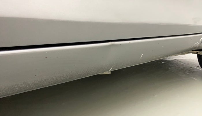 2013 Maruti Swift Dzire LXI, Petrol, Manual, 19,559 km, Right running board - Slightly dented