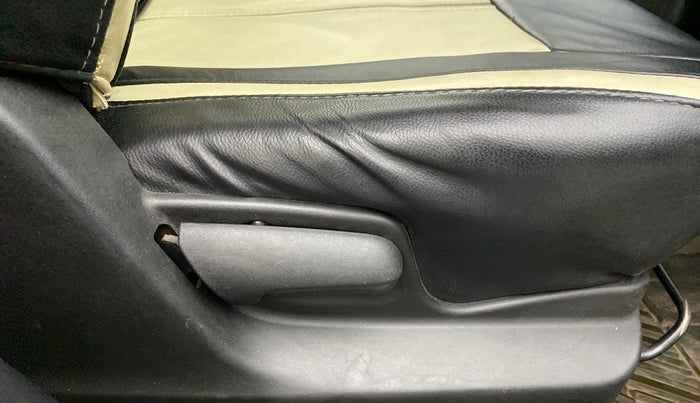 2012 Maruti Swift LXI, Petrol, Manual, 70,423 km, Driver Side Adjustment Panel