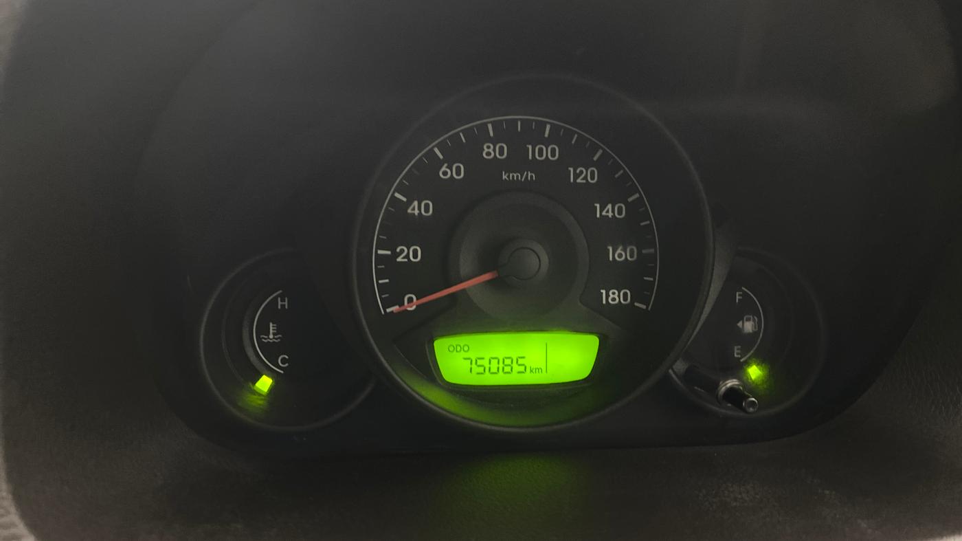 2017 Hyundai Eon ERA +, Petrol, Manual, 75,084 km, Odometer Image