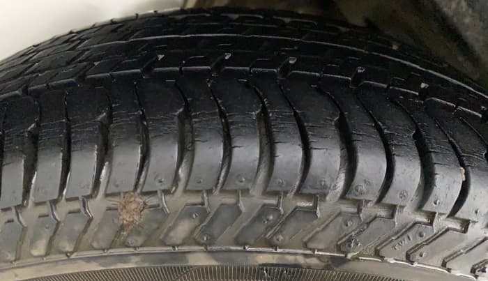 2011 Maruti Zen Estilo VXI, Petrol, Manual, 49,508 km, Right Rear Tyre Tread