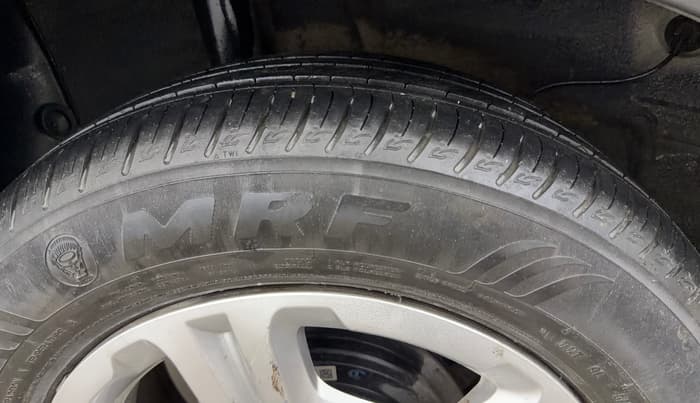2022 KIA SONET HTK PLUS 1.0 IMT, Petrol, Manual, 41,546 km, Right Rear Tyre Tread