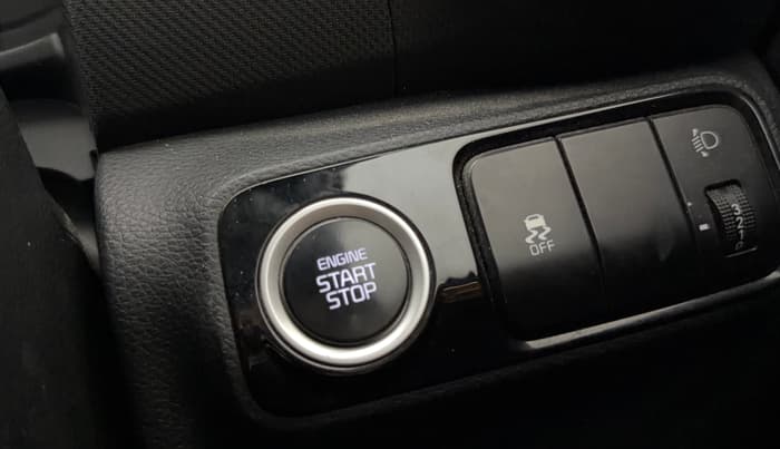 2022 KIA SONET HTK PLUS 1.0 IMT, Petrol, Manual, 41,546 km, Keyless Start/ Stop Button