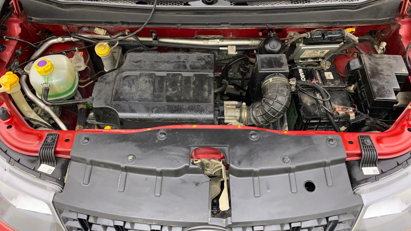 2017 Mahindra Kuv100 K2 6 STR, Petrol, Manual, 50,444 km, Open Bonet