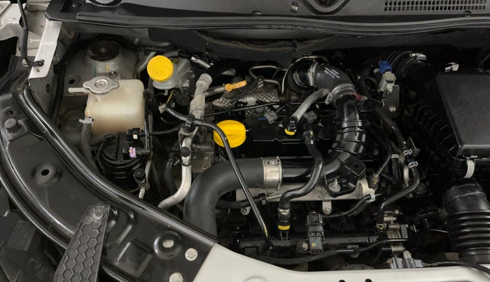 2021 Nissan MAGNITE XV PREMIUM TURBO CVT, Petrol, Automatic, 41,790 km, Engine View - Right