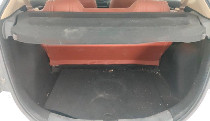 2018 Honda Jazz 1.2L I-VTEC V AT, Petrol, Automatic, 50,494 km, Boot Inside