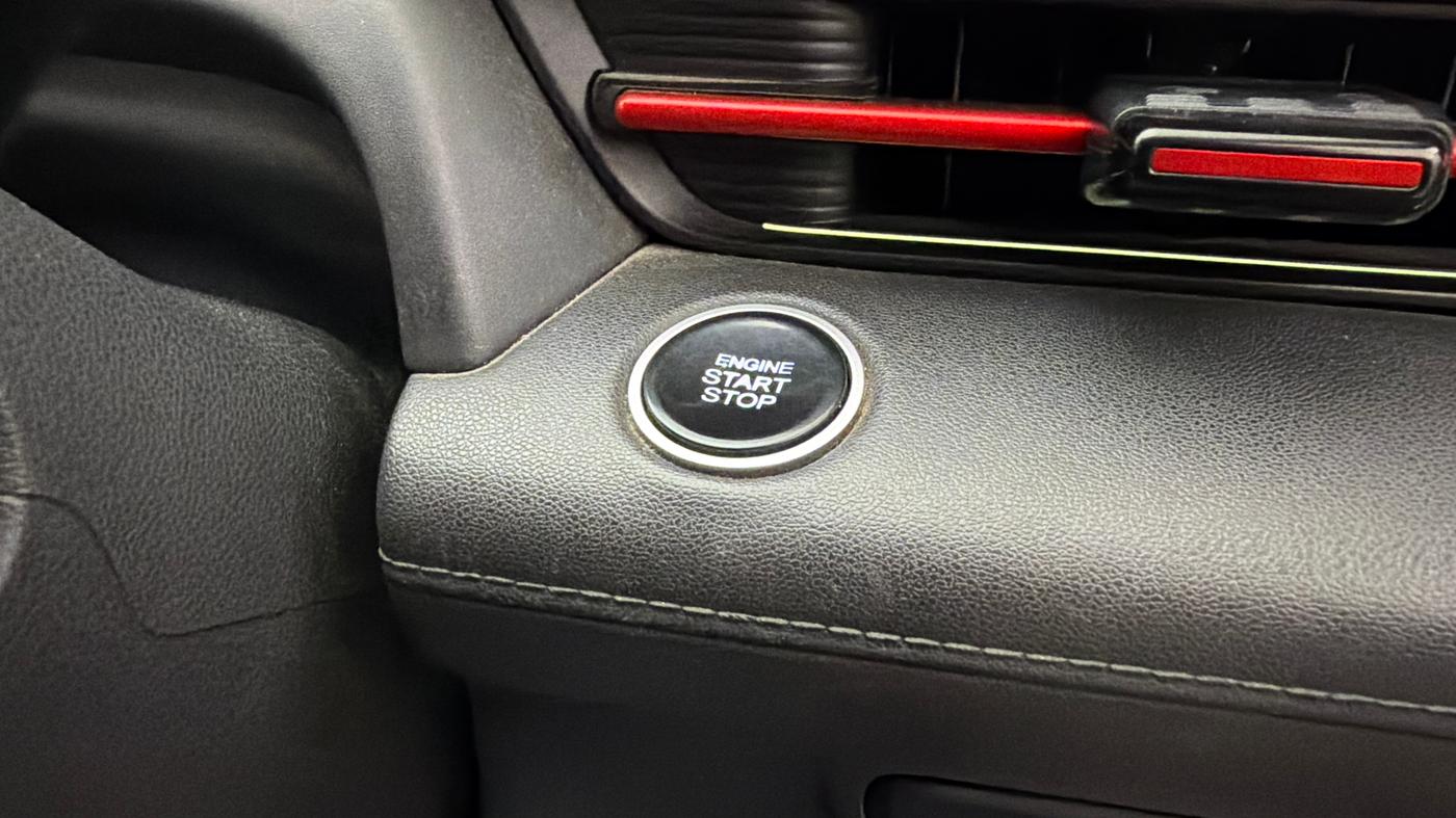 2023 Hyundai Verna SX (O) 1.5 TURBO PETROL DCT, Petrol, Automatic, 13,790 km, Keyless Start/ Stop Button