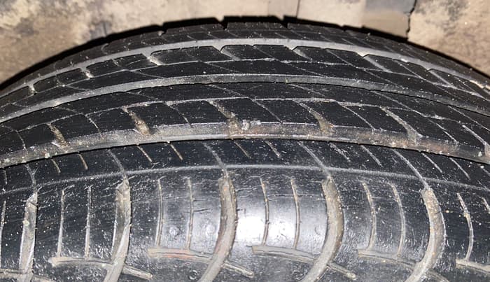2018 Maruti Baleno SIGMA PETROL 1.2, Petrol, Manual, 31,966 km, Left Rear Tyre Tread